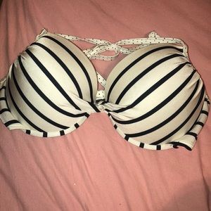 Victoria secret lightly padded black and white bikini top
